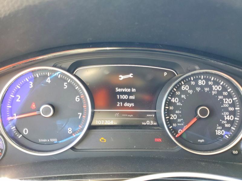 61324016 :رقم المزاد ، WVGFF9BP5BD004592 vin ، 2011 Volkswagen Touareg مزاد بيع