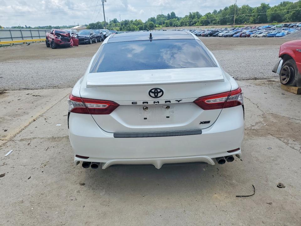 Продажа на аукционе авто 2019 Toyota Camry, vin: 4T1B61HK9KU832754, номер лота: 59770886