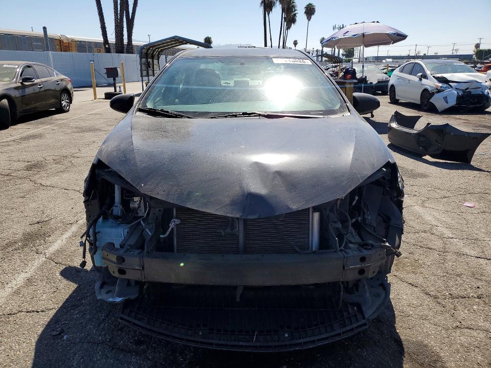 2016 Toyota Corolla მანქანა იყიდება აუქციონზე, vin: 5YFBURHEXGP518215, აუქციონის ნომერი: 61218926