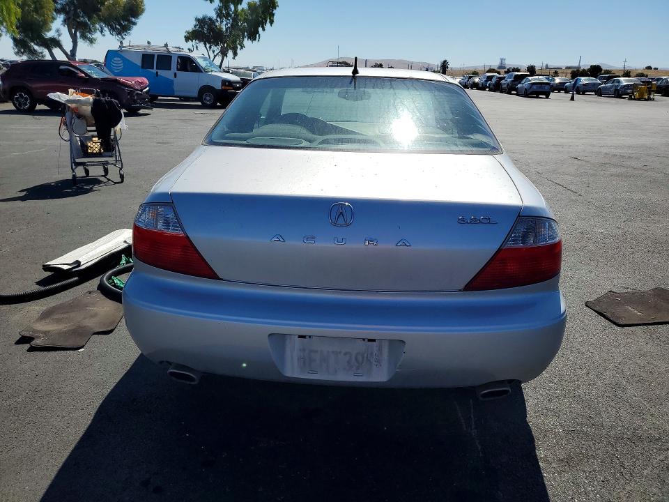 60471186 :رقم المزاد ، 19UYA425X3A000975 vin ، 2003 Acura 3.2cl مزاد بيع