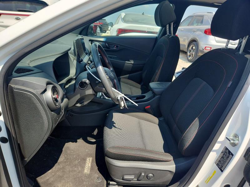 2022 Hyundai Kona მანქანა იყიდება აუქციონზე, vin: KM8K33A37NU868115, აუქციონის ნომერი: 61025976