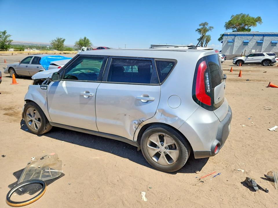 60612296 :رقم المزاد ، KNDJN2A24F7817151 vin ، 2015 Kia Soul مزاد بيع