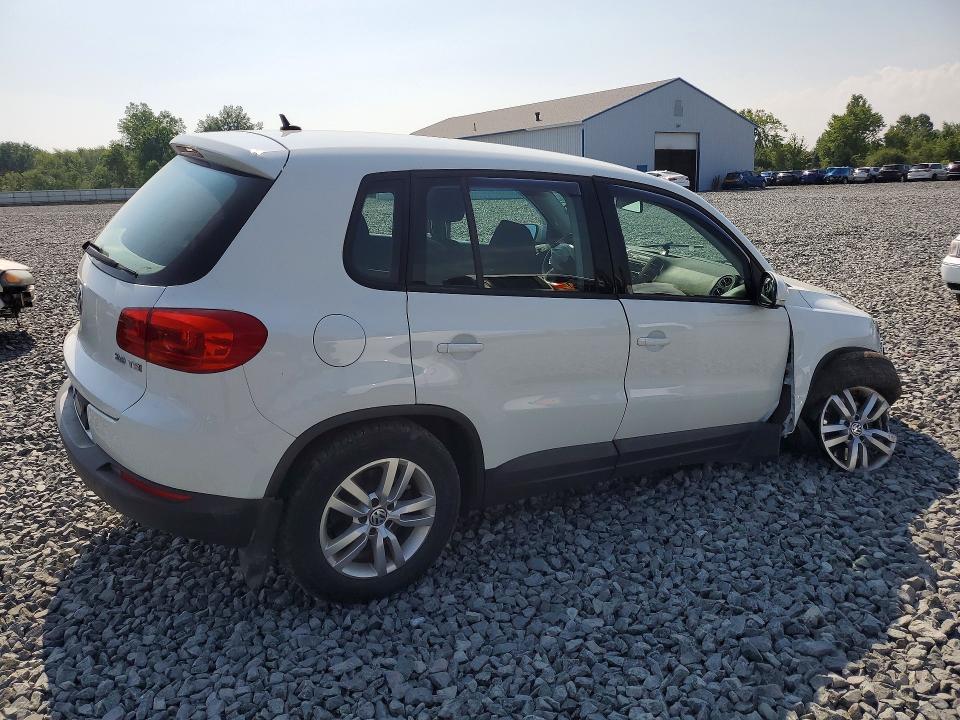 2014 Volkswagen Tiguan მანქანა იყიდება აუქციონზე, vin: WVGAV3AX1EW573623, აუქციონის ნომერი: 63496556