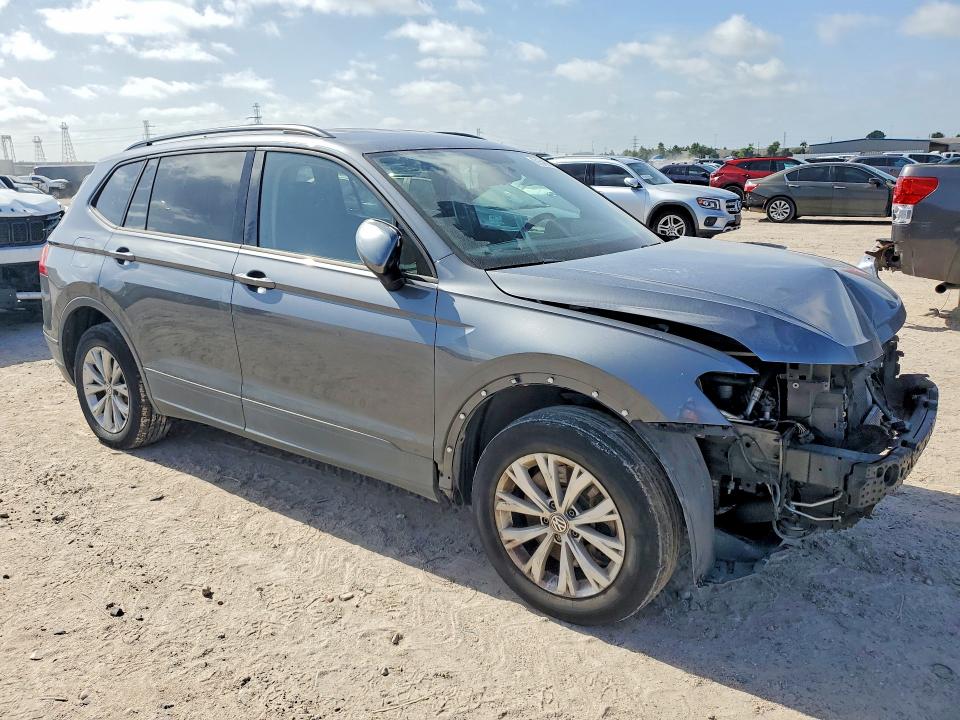 2020 Volkswagen Tiguan მანქანა იყიდება აუქციონზე, vin: 3VV1B7AX2LM053594, აუქციონის ნომერი: 61549986