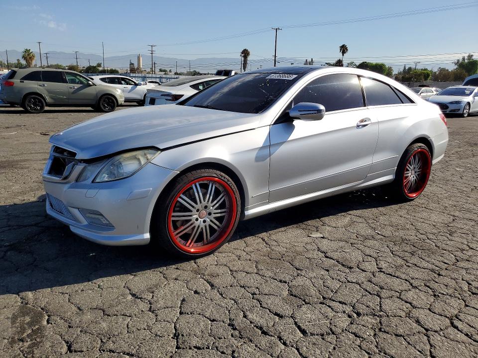 61368686 :رقم المزاد ، WDDKJ7CB5AF014783 vin ، 2010 Mercedes-benz E مزاد بيع