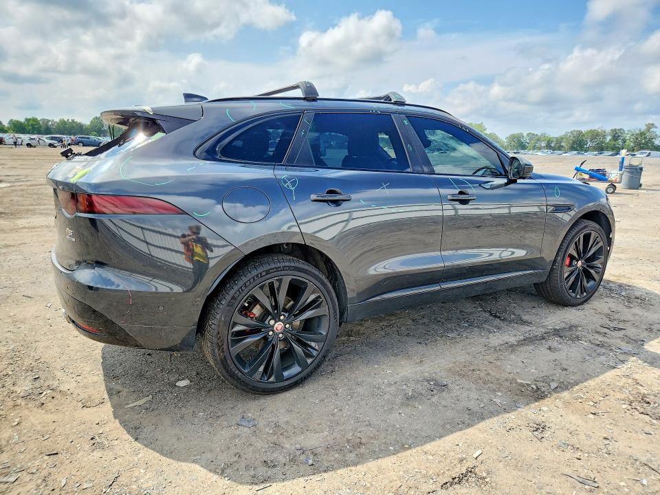 2018 Jaguar F-pace მანქანა იყიდება აუქციონზე, vin: SADCM2FV7JA328421, აუქციონის ნომერი: 85987555