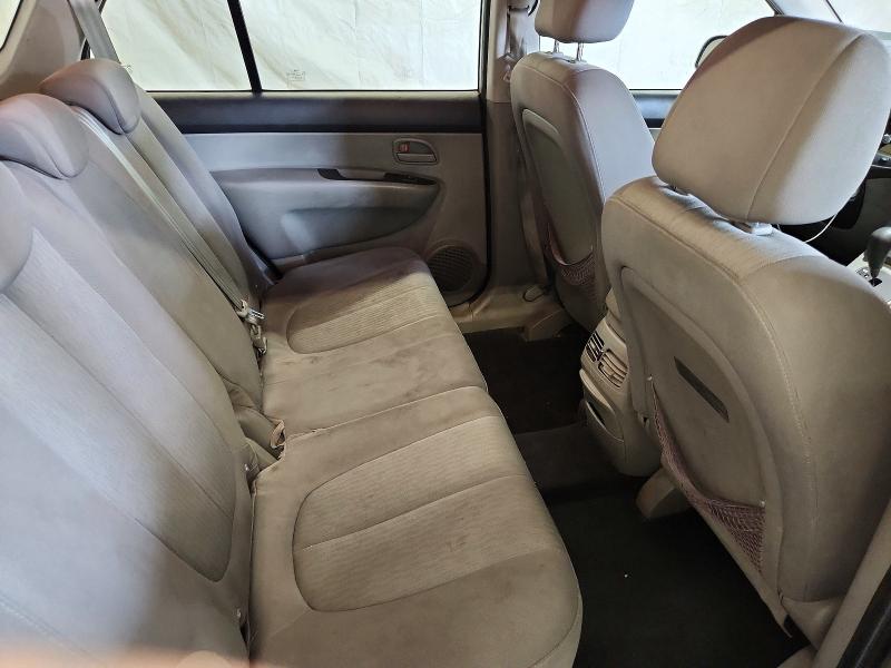 60115896 :رقم المزاد ، KNAFG526487133591 vin ، 2008 Kia Rondo مزاد بيع