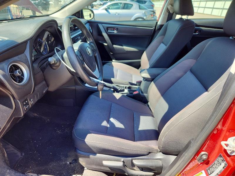 61751266 :رقم المزاد ، 2T1BURHE5JC068044 vin ، 2018 Toyota Corolla مزاد بيع