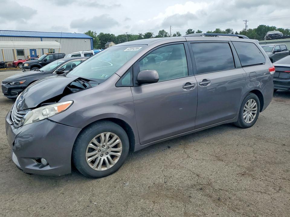 Aukcja sprzedaży 2014 Toyota Sienna, vin: 5TDYK3DC0ES515507, numer aukcji: 62004286