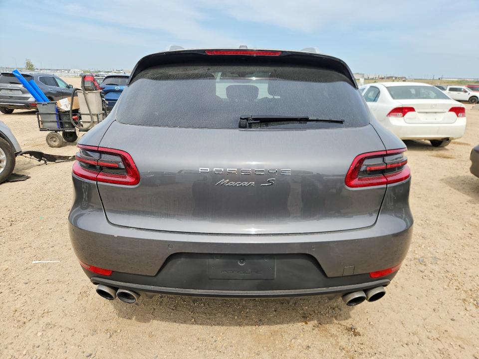 61498466 :رقم المزاد ، WP1AB2A59FLB50828 vin ، 2015 Porsche Macan مزاد بيع
