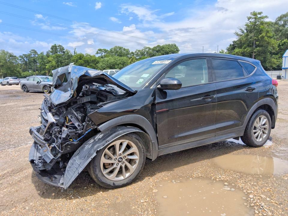 58931106 :رقم المزاد ، KM8J23A42HU592485 vin ، 2017 Hyundai Tucson مزاد بيع