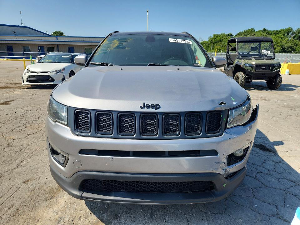 2019 Jeep Compass მანქანა იყიდება აუქციონზე, vin: 3C4NJCBB0KT612790, აუქციონის ნომერი: 59371296