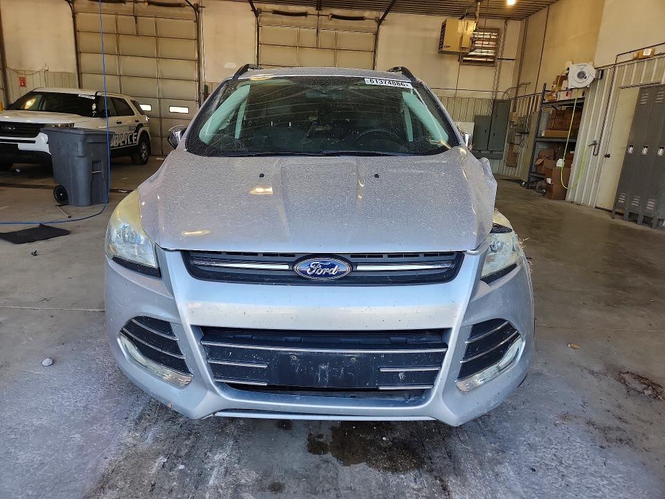 2016 Ford Escape მანქანა იყიდება აუქციონზე, vin: 1FMCU9GX5GUB29147, აუქციონის ნომერი: 61374886