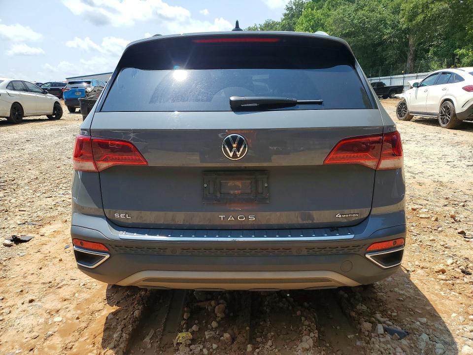 62753646 :رقم المزاد ، 3VV2X7B2XNM059400 vin ، 2022 Volkswagen Taos مزاد بيع