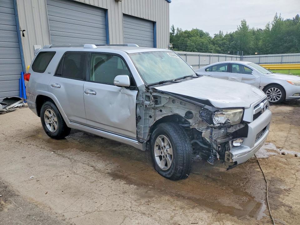 2013 Toyota 4runner მანქანა იყიდება აუქციონზე, vin: JTEZU5JR2D5049680, აუქციონის ნომერი: 63364406