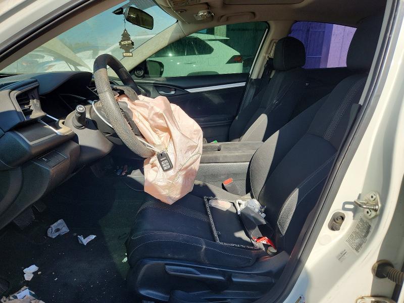 60600186 :رقم المزاد ، 19XFC2F74JE205119 vin ، 2018 Honda Civic مزاد بيع