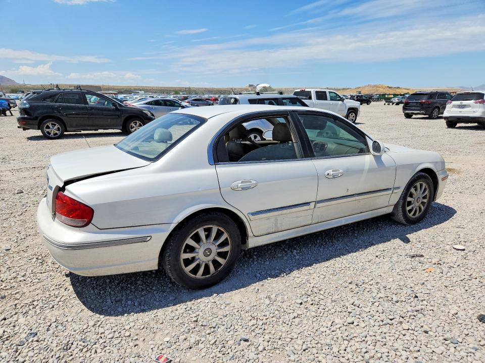 Продажа на аукционе авто 2003 Hyundai Sonata, vin: KMHWF35H43A838437, номер лота: 61746246