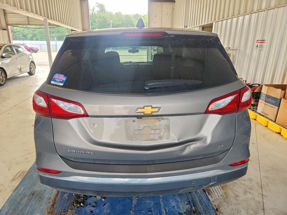 62444616 :رقم المزاد ، 3GNAXJEV9JS561776 vin ، 2018 Chevrolet Equinox مزاد بيع