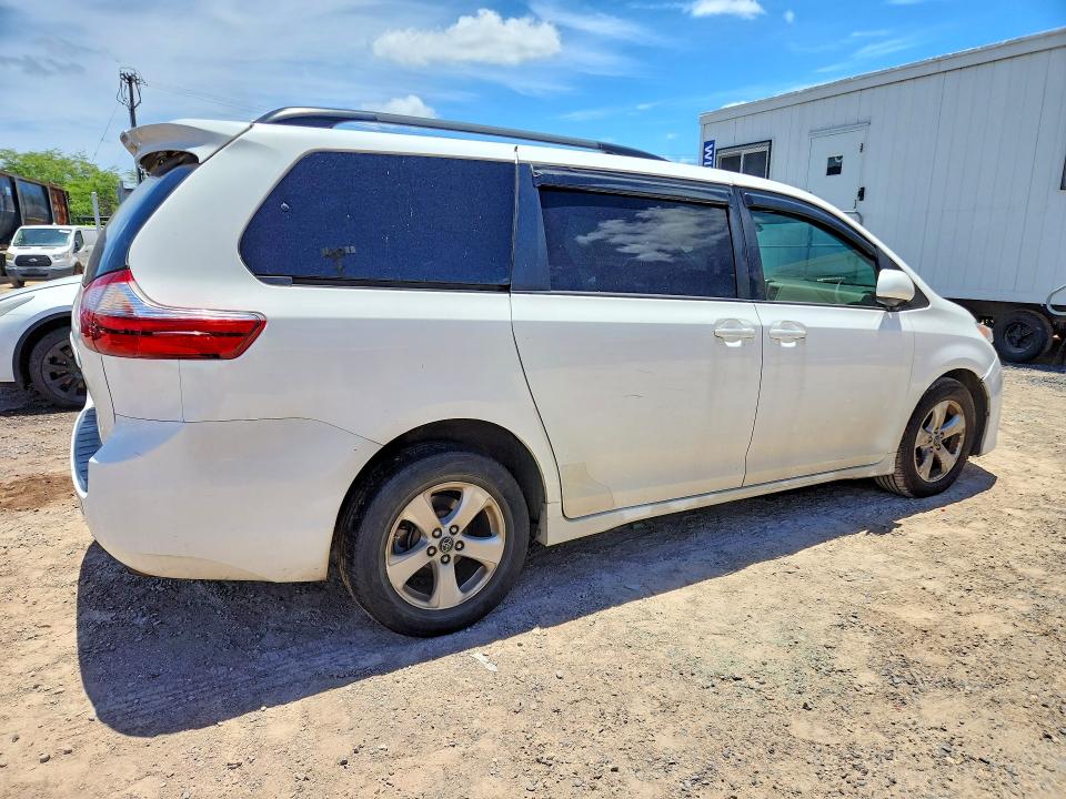 61054936 :رقم المزاد ، 5TDKZ3DC8LS051543 vin ، 2020 Toyota Sienna مزاد بيع