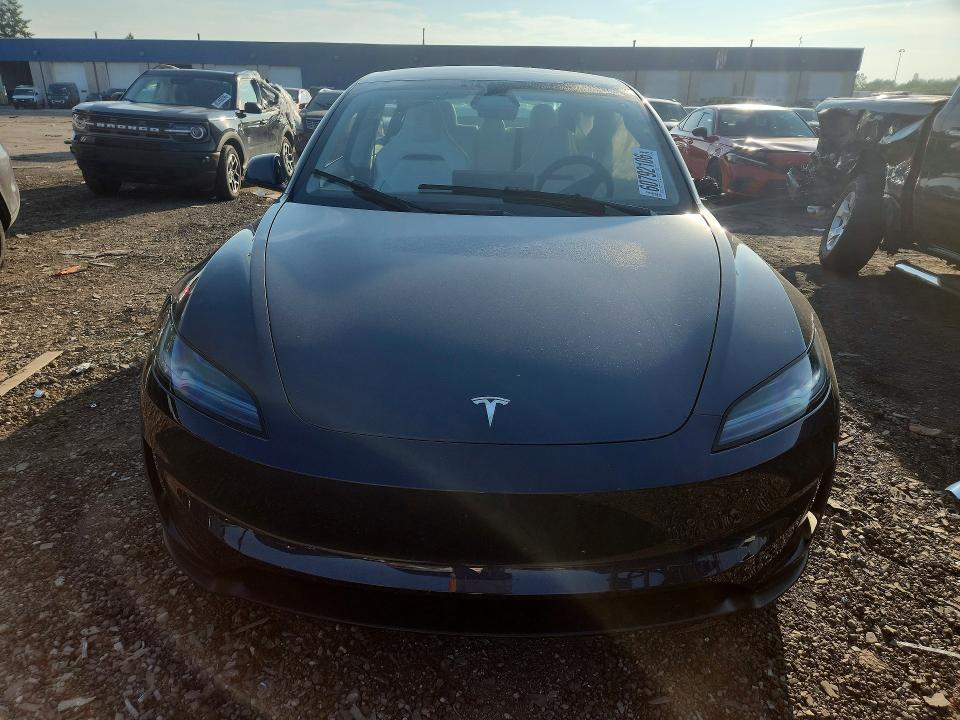 60792106 :رقم المزاد ، 5YJ3E1ET3RF830526 vin ، 2024 Tesla Model 3 مزاد بيع
