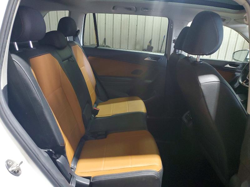 62242096 :رقم المزاد ، 3VV2B7AXXKM192410 vin ، 2019 Volkswagen Tiguan مزاد بيع
