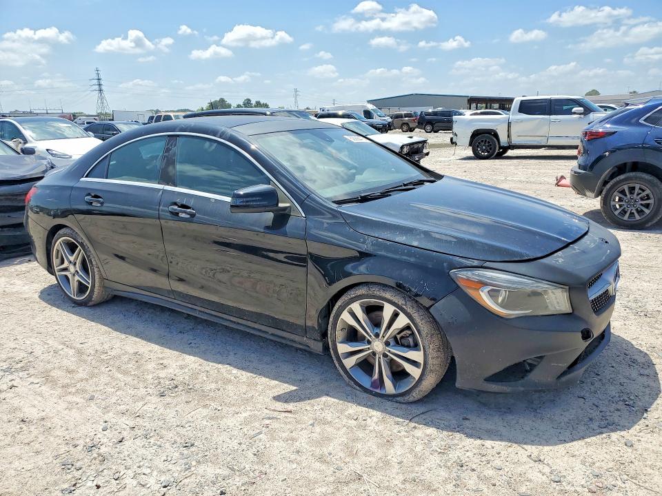 62068476 :رقم المزاد ، WDDSJ4EB4EN035860 vin ، 2014 Mercedes-benz Cla مزاد بيع
