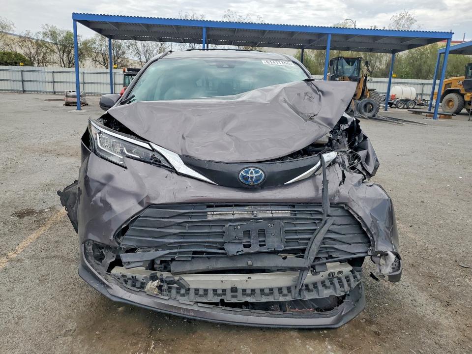 Aukcja sprzedaży 2021 Toyota Sienna, vin: 5TDKRKEC6MS015392, numer aukcji: 61417356