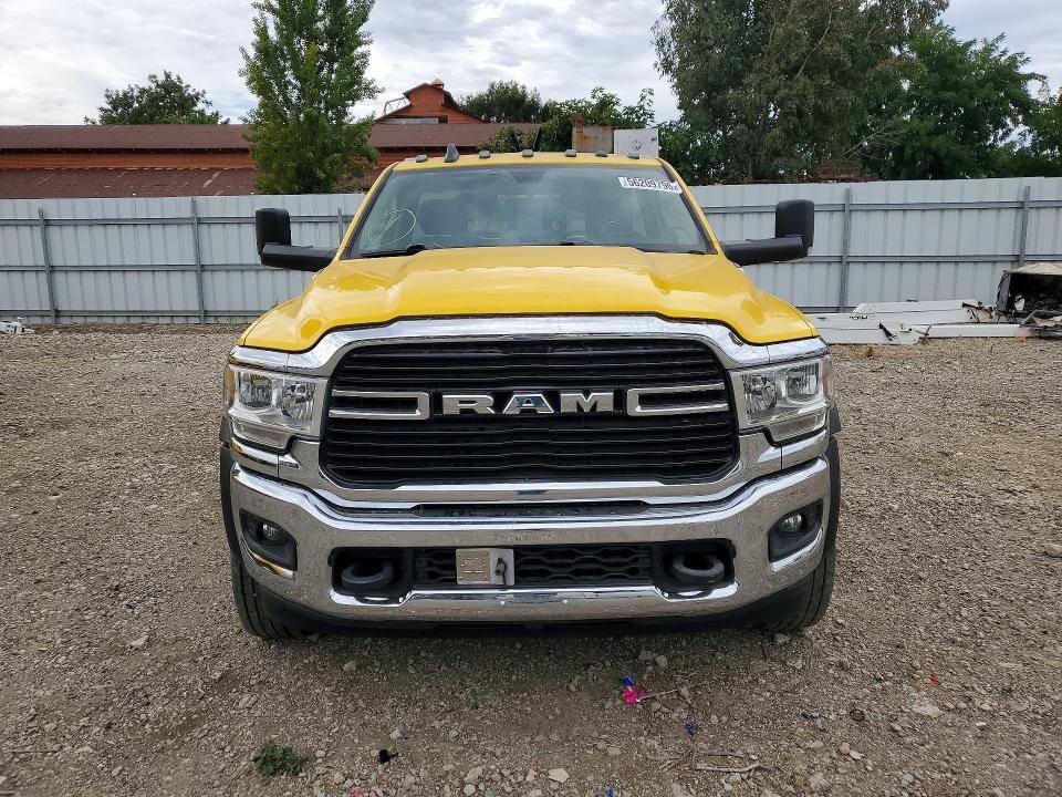 56209796 :رقم المزاد ، 3C7WRMBL8KG619770 vin ، 2019 Ram 5500 مزاد بيع