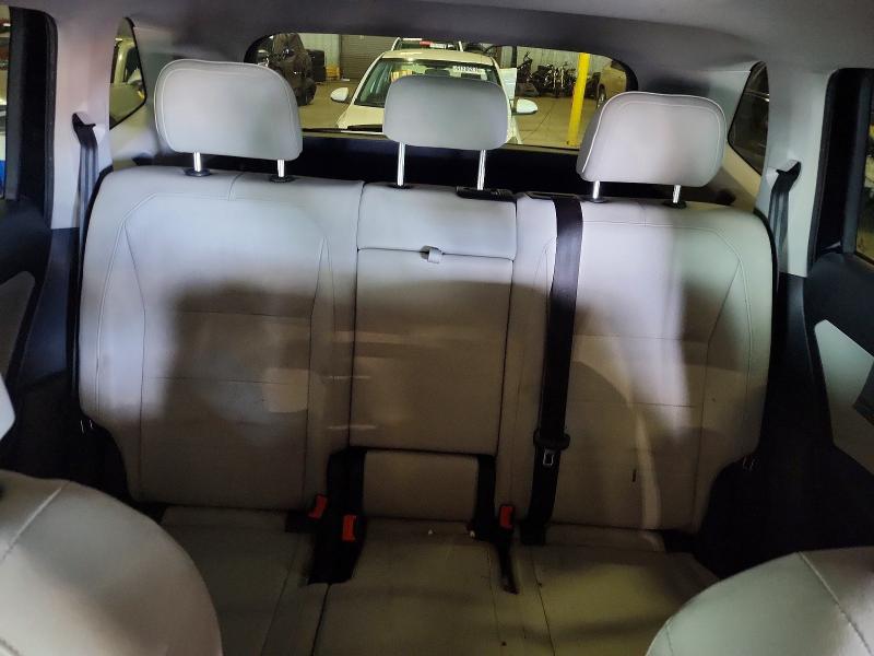 61078666 :رقم المزاد ، 3VV2B7AX7JM067671 vin ، 2018 Volkswagen Tiguan مزاد بيع