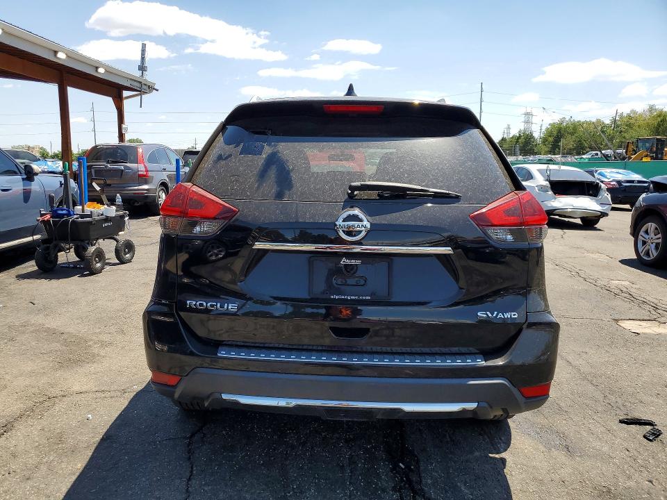 Продаж на аукціоні авто 2018 Nissan Rogue, vin: KNMAT2MV7JP501859, номер лоту: 61626756