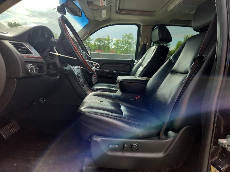 2007 Cadillac Escalade მანქანა იყიდება აუქციონზე, vin: 1GYFK66857R396317, აუქციონის ნომერი: 62243626