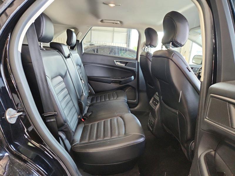 63371256 :رقم المزاد ، 2FMPK4J82HBC68204 vin ، 2017 Ford Edge مزاد بيع
