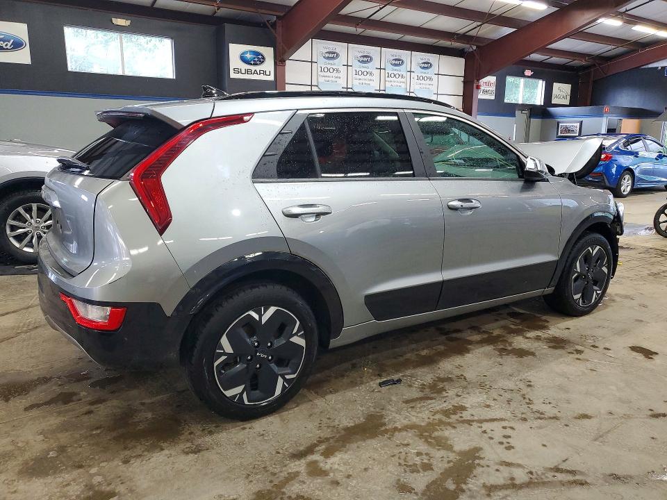 Продажа на аукционе авто 2023 Kia Niro, vin: KNDCR3L13P5071764, номер лота: 63295426