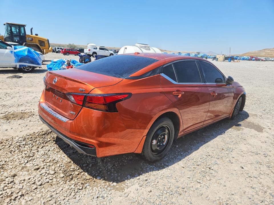 2022 Nissan Altima მანქანა იყიდება აუქციონზე, vin: 1N4BL4CW4NN364543, აუქციონის ნომერი: 54463396
