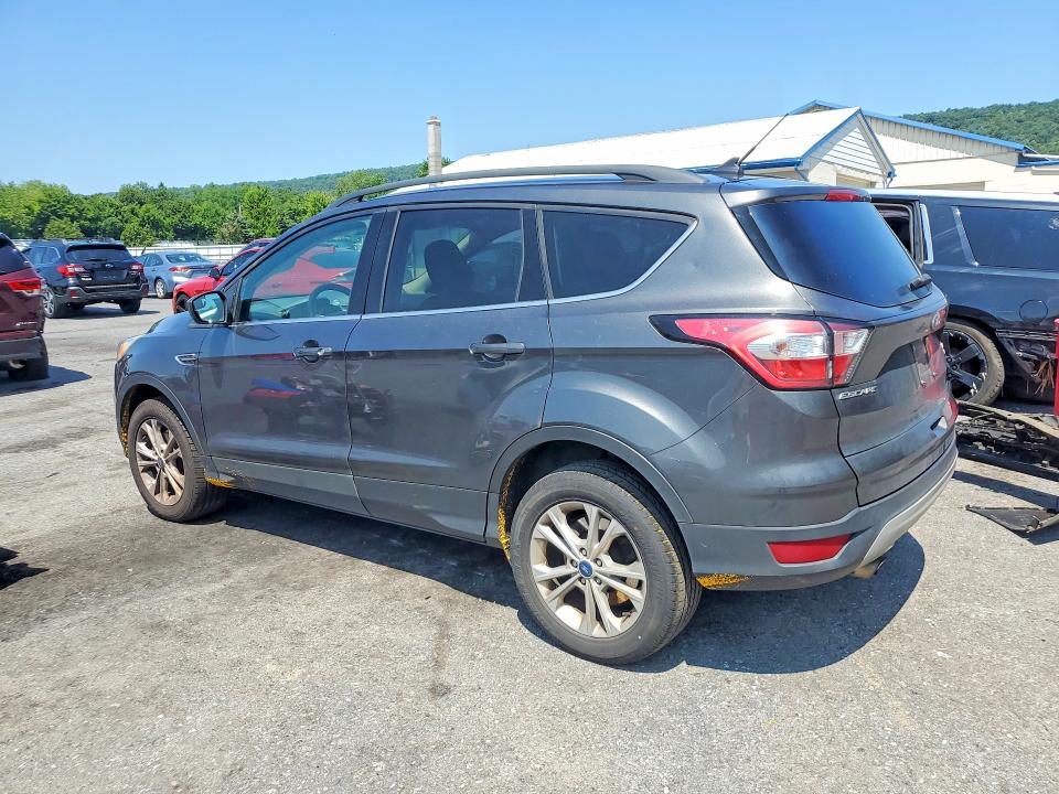 2018 Ford Escape მანქანა იყიდება აუქციონზე, vin: 1FMCU9GD4JUC54024, აუქციონის ნომერი: 61905906