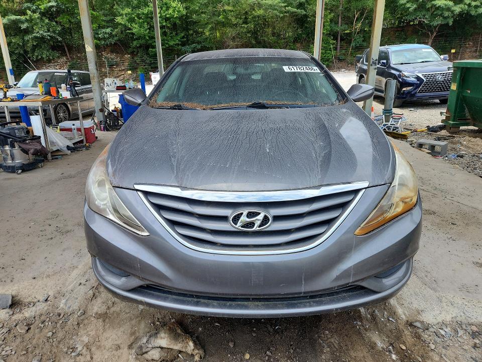 61782486 :رقم المزاد ، 5NPEB4AC3CH349905 vin ، 2012 Hyundai Sonata مزاد بيع