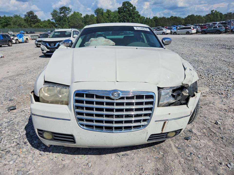 2010 Chrysler 300 მანქანა იყიდება აუქციონზე, vin: 2C3CA4CD2AH105317, აუქციონის ნომერი: 61142016