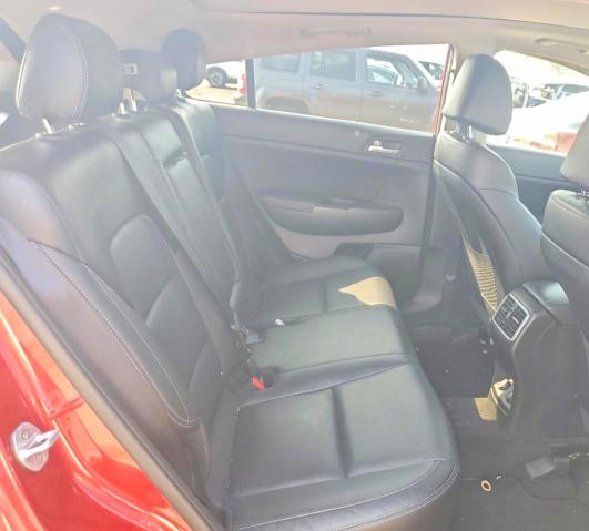 60151616 :رقم المزاد ، KNDPNCAC9H7145325 vin ، 2017 Kia Sportage مزاد بيع