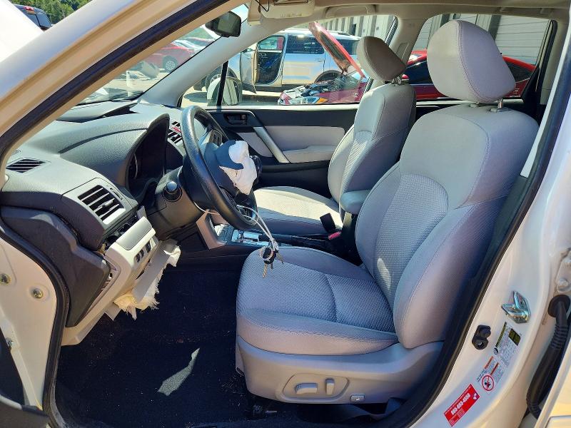 60588866 :رقم المزاد ، JF2SJADC1FH418207 vin ، 2015 Subaru Forester مزاد بيع