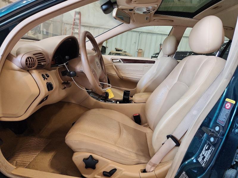 61758096 :رقم المزاد ، WDBRF61J42E009059 vin ، 2002 Mercedes-benz C مزاد بيع