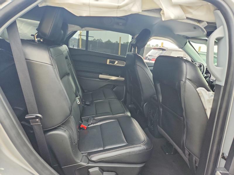Продажа на аукционе авто 2022 Ford Explorer, vin: 1FMSK8FH2NGB06104, номер лота: 62689106