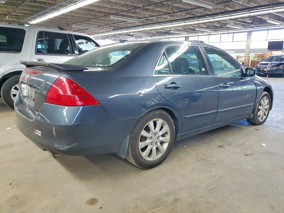 62449236 :رقم المزاد ، 1HGCM66866A062086 vin ، 2006 Honda Accord مزاد بيع