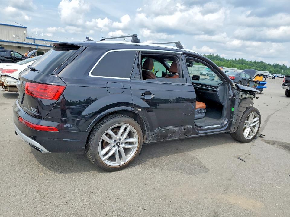58881916 :رقم المزاد ، WA1VAAF71JD037690 vin ، 2018 Audi Q7 مزاد بيع