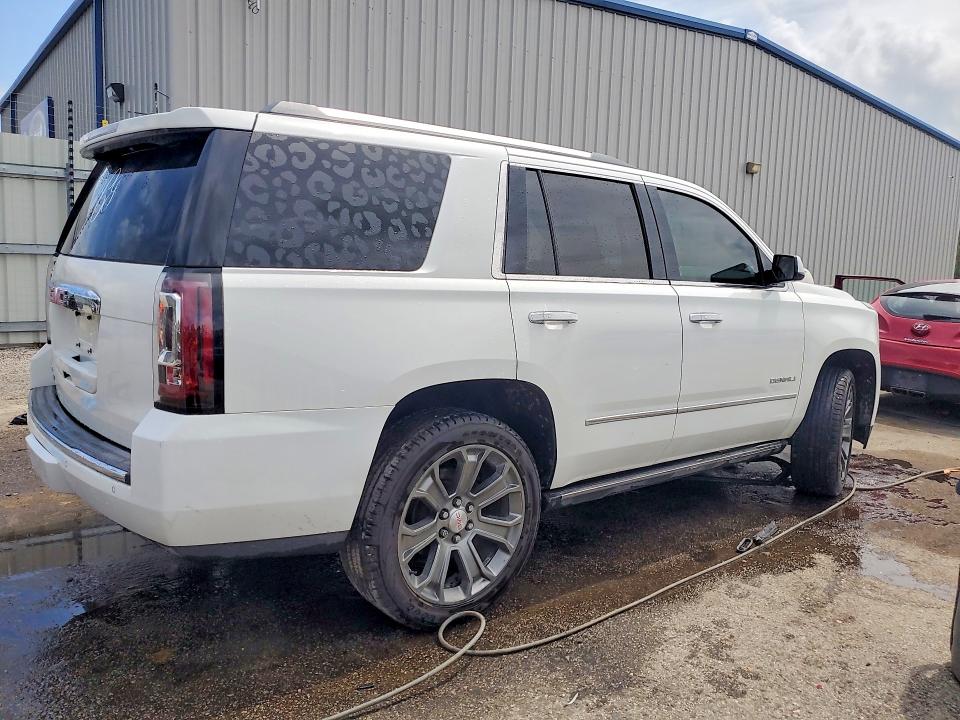 60772896 :رقم المزاد ، 1GKS1CKJ4FR229769 vin ، 2015 Gmc Yukon مزاد بيع