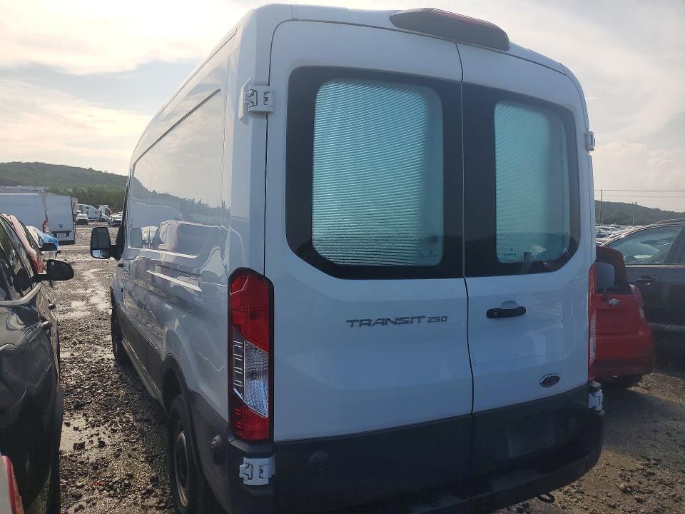 58777926 :رقم المزاد ، 1FTYR2CMXKKA61138 vin ، 2019 Ford Transit مزاد بيع
