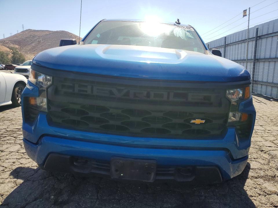 60256406 :رقم المزاد ، 3GCPABEK0NG537942 vin ، 2022 Chevrolet Silverado مزاد بيع