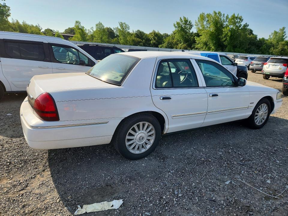 Продажа на аукционе авто 2009 Mercury Grand Marquis, vin: 2MEHM75V99X630827, номер лота: 59773666