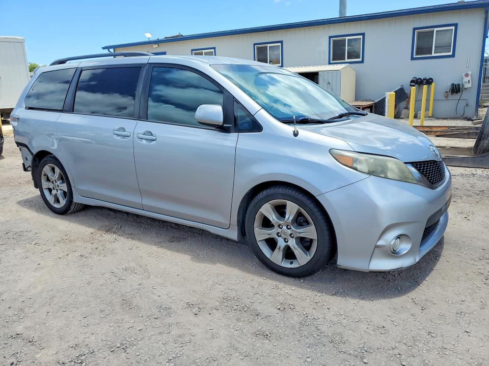 Aukcja sprzedaży 2012 Toyota Sienna, vin: 5TDXK3DC3CS249795, numer aukcji: 61614346