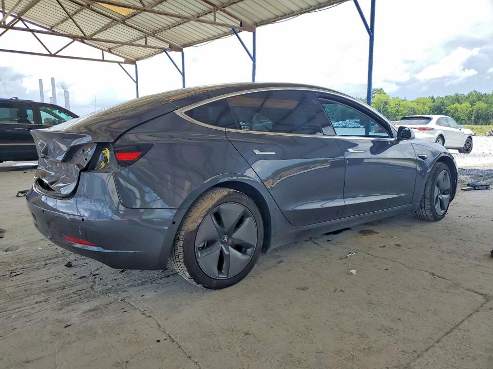 Продажа на аукционе авто 2018 Tesla Model 3, vin: 5YJ3E1EA1JF058319, номер лота: 60601706
