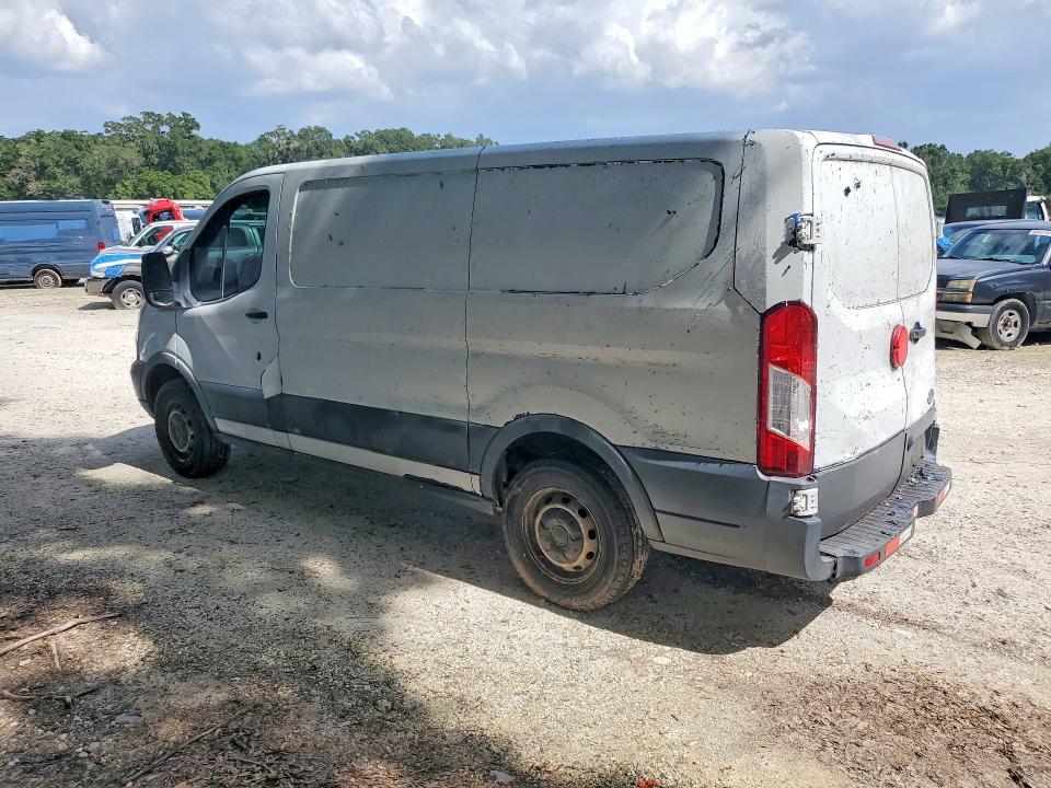 61356736 :رقم المزاد ، 1FTYE1YM7GKB19244 vin ، 2016 Ford Transit مزاد بيع